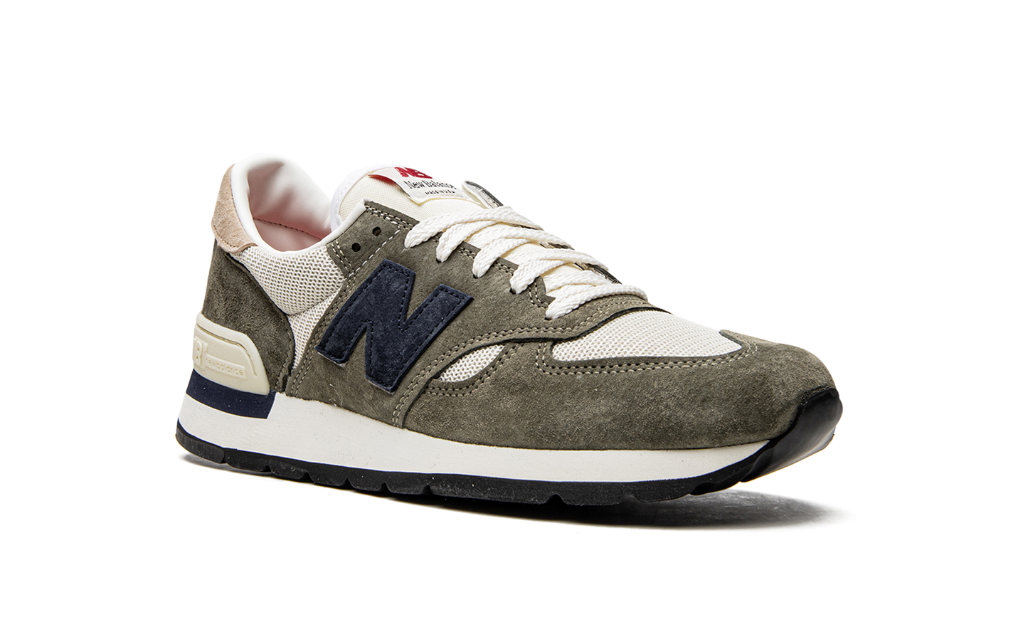 990 V1 "Made In USA - Teddy Santis Olive" M990WG1