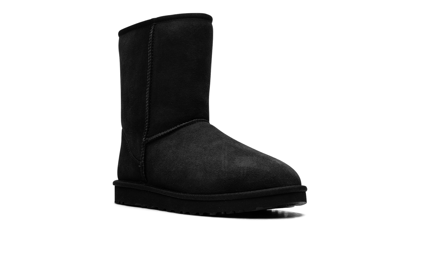 Classic Short II Boot WMNS "Black" 1016223 BLK