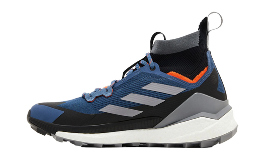 TERREX FREE HIKER 2 "Wonder Steel/Grey Three/Legend Ink" GZ0683