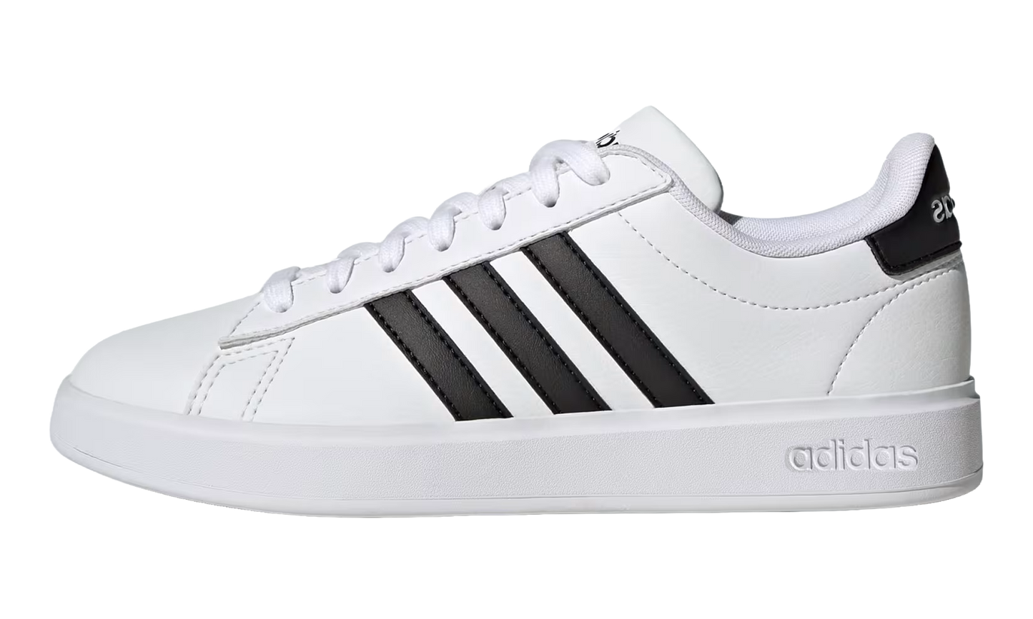 Grand Court WMNS "Cloud White Core Black" GW9214