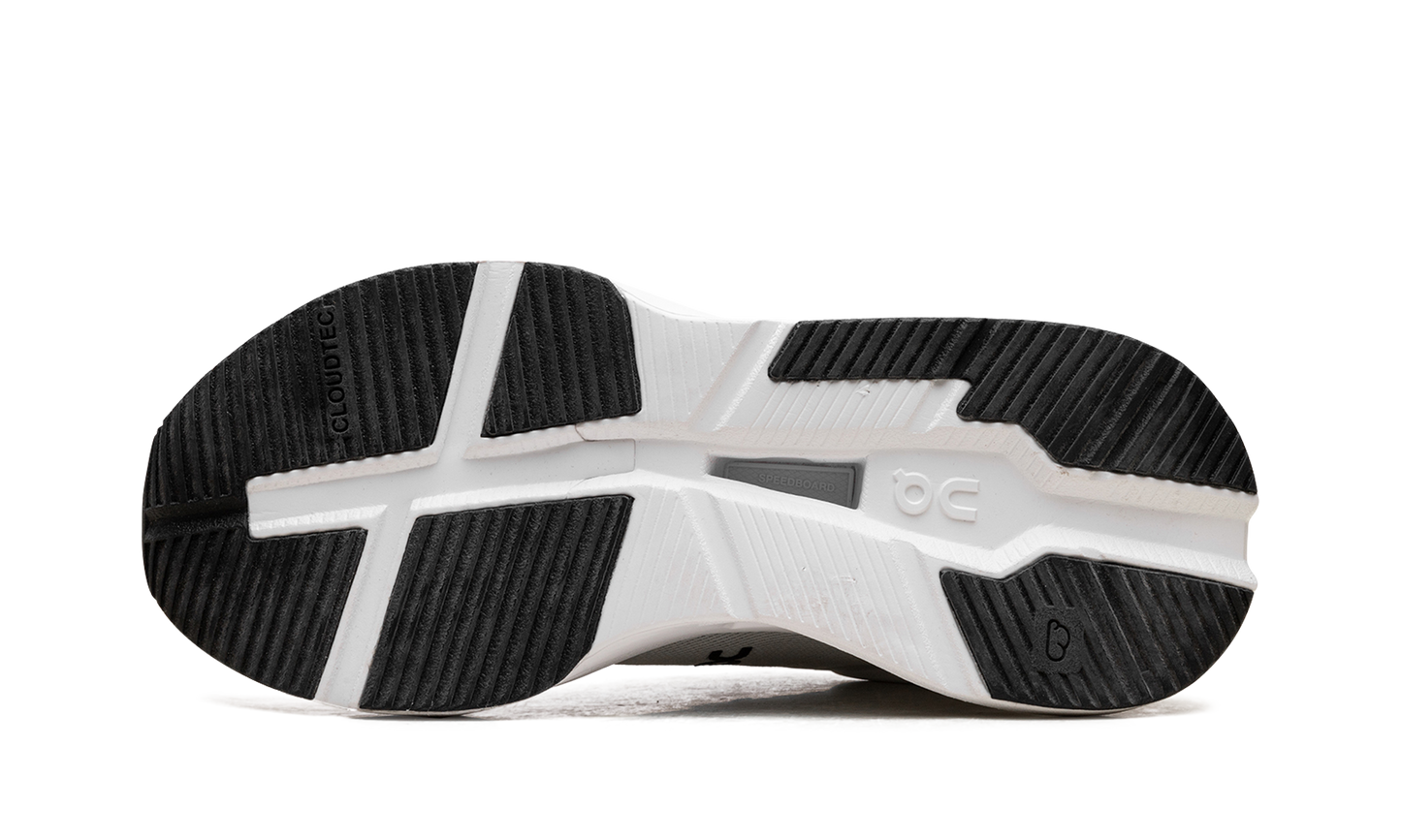 On Cloudnova X WMNS "White Black" 3WE30410462