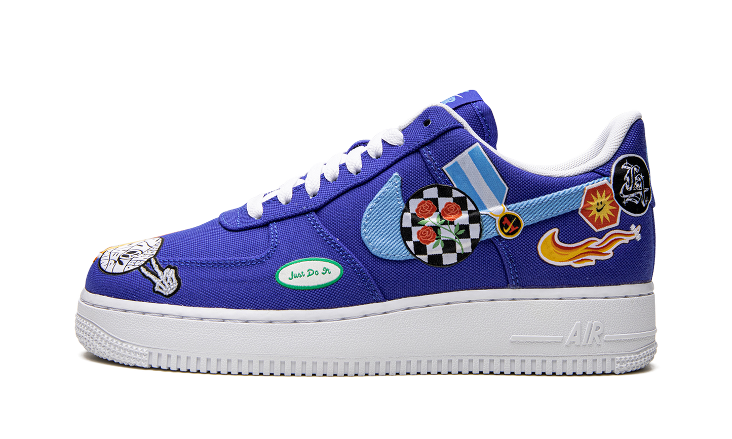 AIR FORCE 1 LO '07 PRM MNS WMNS "Los Angeles Patched Up" DX2306 400