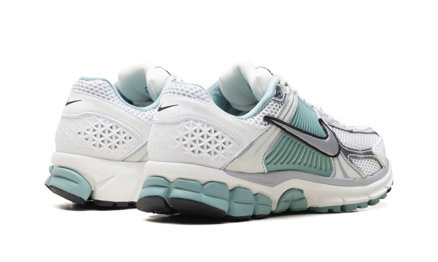 Air Zoom Vomero 5 WMNS "Cannon" HF1877 101