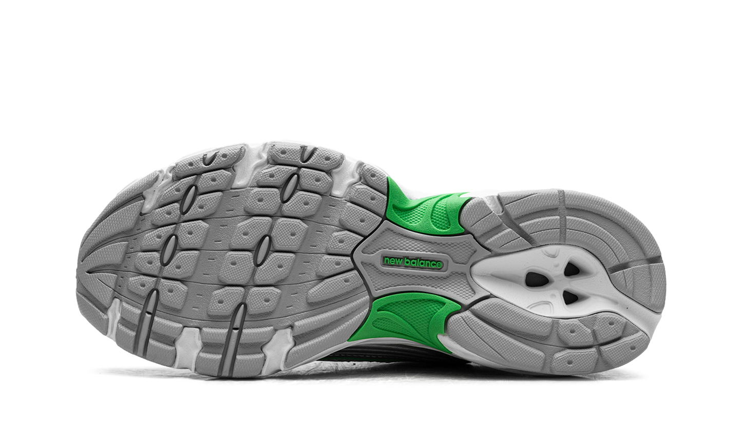 530 "Silver Green" U530APL