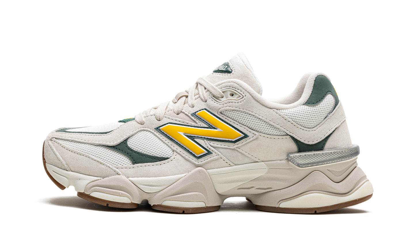 9060 "White Green" U9060AGG