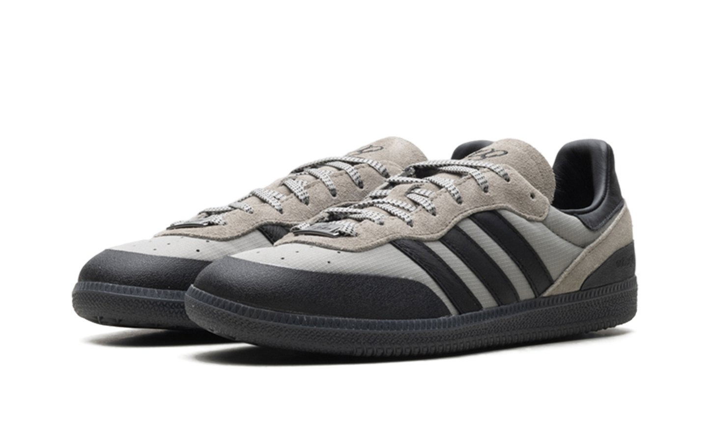 Palos Hills "100 Thieves - Silver Pebble Black" JR5536