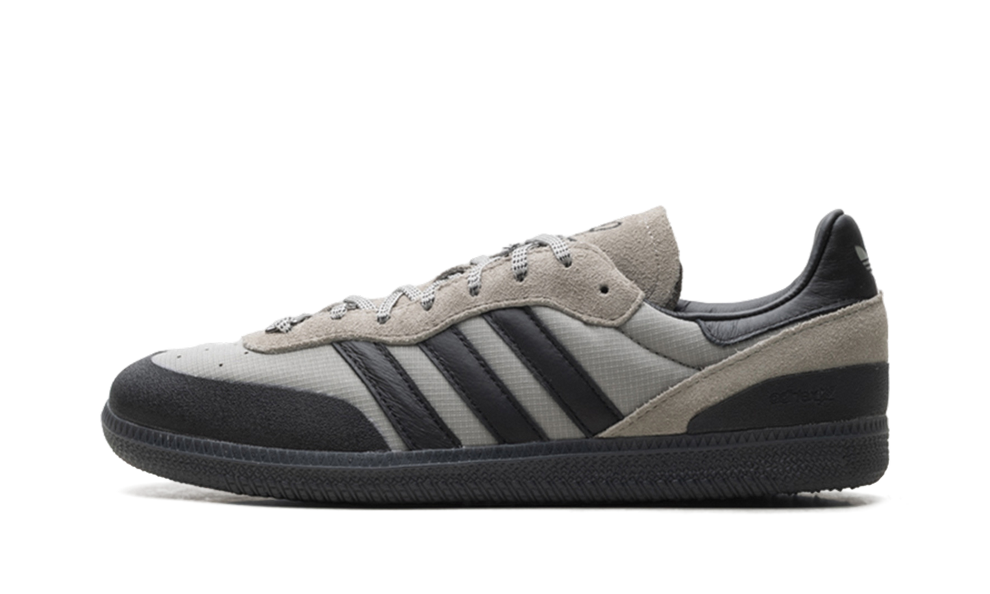 Palos Hills "100 Thieves - Silver Pebble Black" JR5536
