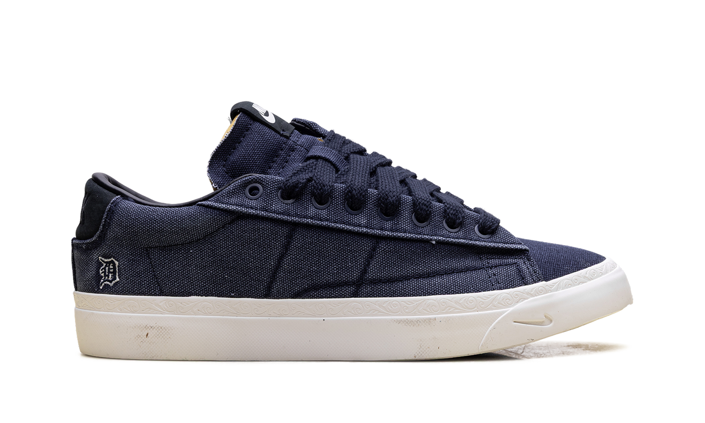 Blazer Low "Devin Booker x Detroit Tigers - College Navy" HQ2054 400