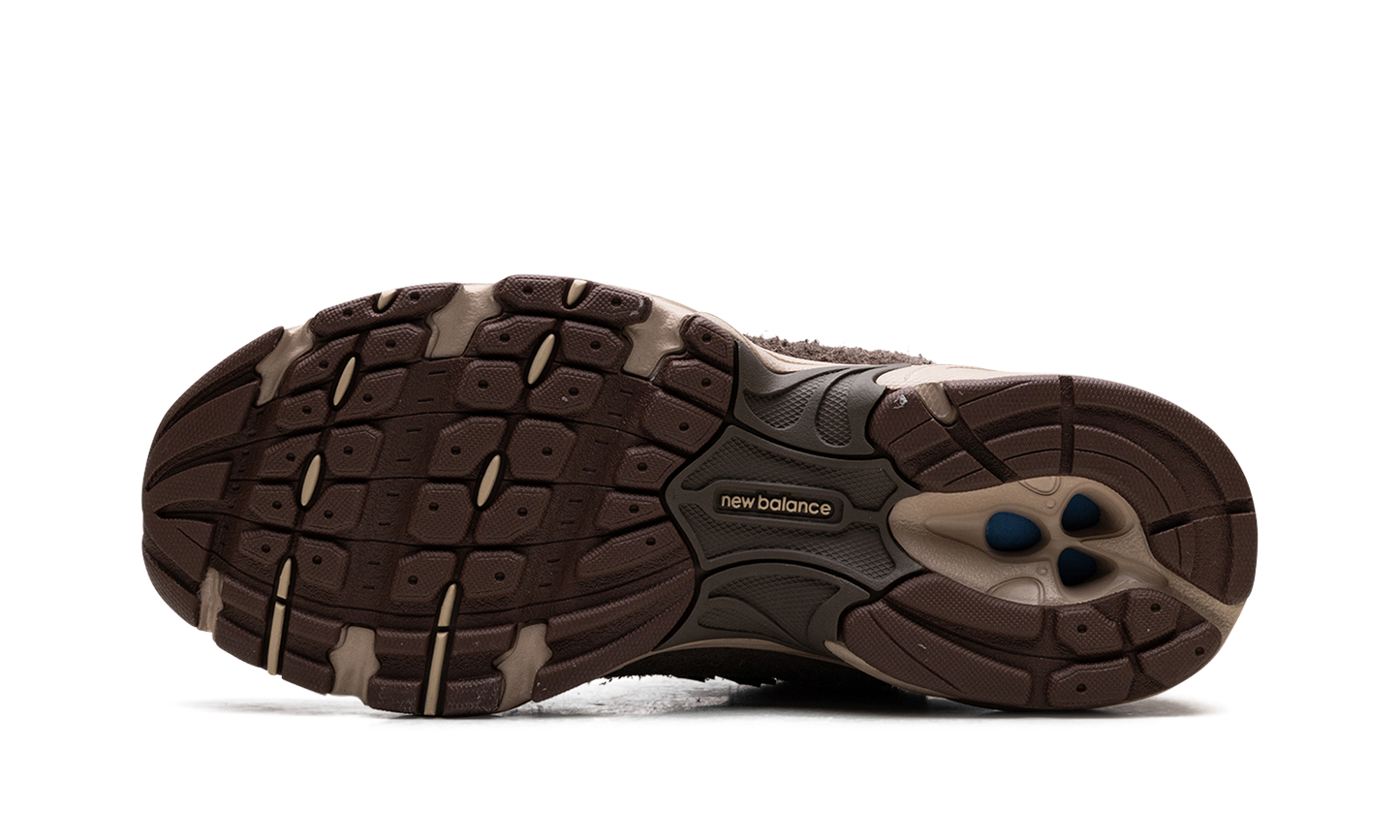 530 "Brown Tan" MR530SNC