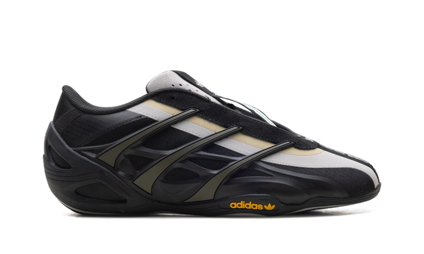 Adiracer GT "Bad Bunny - Branch" HQ2570