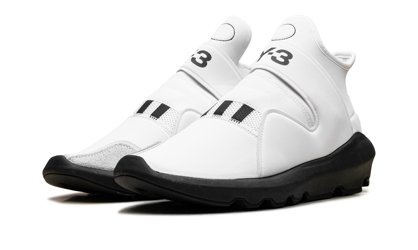 Suberou "Off White Black" BC0898