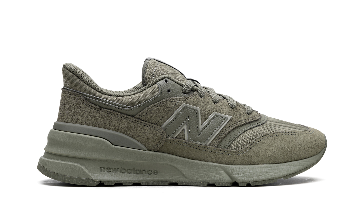 997 "Beige" U997RMF